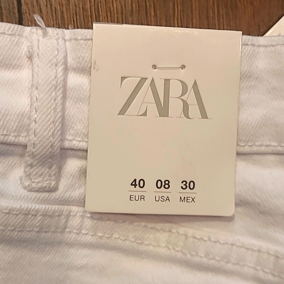🌻🦋 SALE 🌻🦋 ZARA White Denim Frayed Hem Shorts - Picture 3 of 7